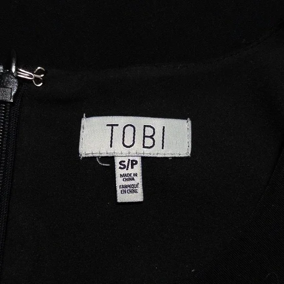 TOBI Mini Shift Dress Sz Small Black Short Cuffed Sleeve Lined Retro Minimalist - Picture 7 of 9